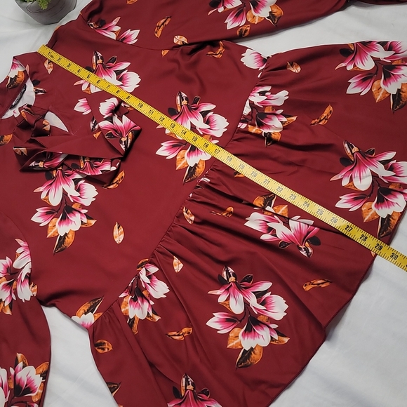 Shein Curve red long sleeve floral red top sz 1xl - Picture 9 of 11